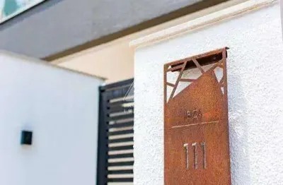 Casa contemporânea a venda no bairro mais nobre da ilha do governador