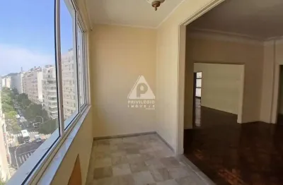 Apartamento com 4 quartos, suíte e vaga na escritura