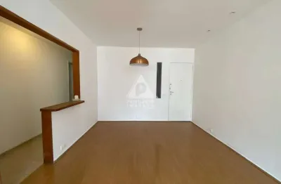 Apartameto a venda de 2 quartos com vaga na escritura e infra de lazer no prédio