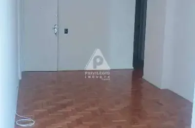 Apartamento à venda, 3 quartos, 1 vaga, Copacabana - RIO DE JANEIRO/RJ