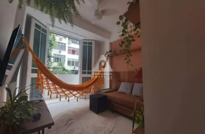 Apartamento à venda, 2 quartos, 1 suíte, Copacabana - RIO DE JANEIRO/RJ