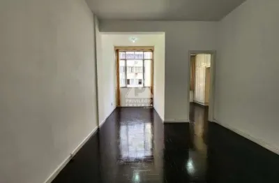 Apartamento 3 Quartos em Copacabana, Frente – 90 m², Aceita Financiamento