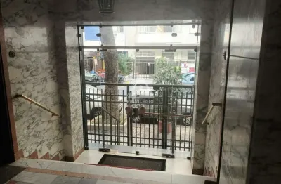 Apartamento 3 quartos no leme com vaga na escritura!!!