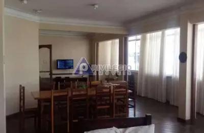 Apartamento de 3 quartos em copacabana: 1 suíte, 2 sacadas e vaga de garagem