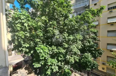 Conjugadão amplo | vaga na escritura | quadra da praia | vista verde | portaria 24h