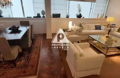 Apartamento, 4 quartos, suíte, 135 m², 2 vagas de garagem, em ipanema.