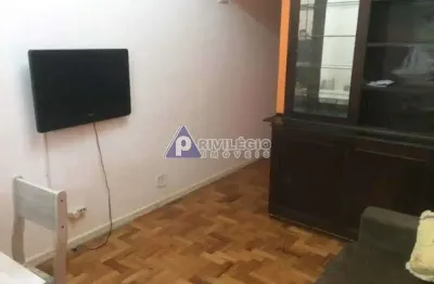 Oportunidade única: apartamento sala e quarto com vaga na escritura na 2ª quadra da praia de ipanema