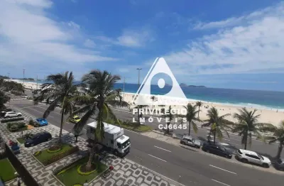 Apartamento frontal de 382m² em ipanema: 4 quartos, 2 vagas e vista deslumbrante