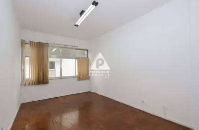 Sala comercial em ipanema: 25m², andar alto e pronta para usar