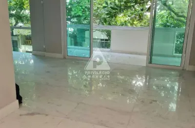 Cobertura 3 suítes, churrasqueira, piscina com deck, 274 mts, 2 vagas de garagem, em ipanema.