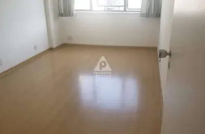 Sala comercial, em galeria, 25 mts, vista livre, em ipanema.