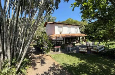 Casa duplex de 6 quartos com varanda gourmet no itanhangá, rj – aceita financiamento