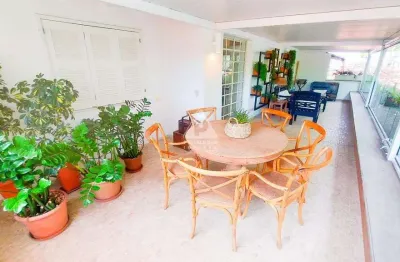 Excelente apartamento tipo cobertura no leblon, acabamento rustico, 338 m², 2 vagas.