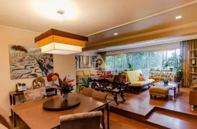 Excelente apartamento na gávea voltado para o verde.