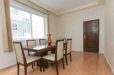 Excelente apartamento no leblon: 3 quartos, 1 vaga e ótima localização!