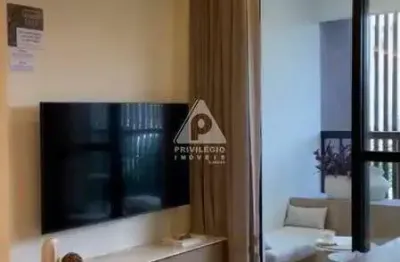 Apartamento com planta perfeita, conforto em cada detalhe!