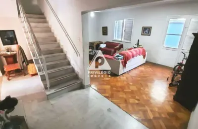 Casa de rua à venda, 5 quartos, 3 suítes, 2 vagas, cosme velho - rio de janeiro/rj