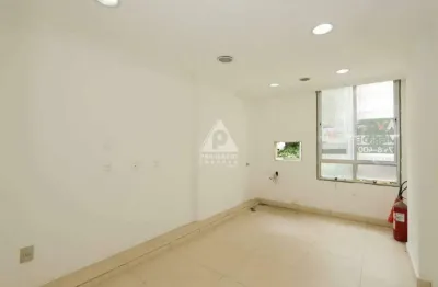 Ótimo conjugado montado como consultório dentário, no coração do flamengo
