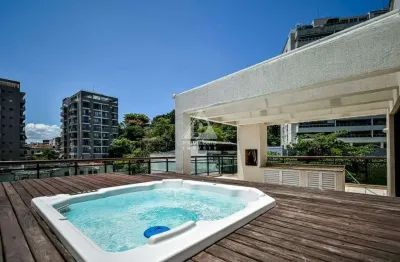 Cobertura duplex à venda com 3 quartos, 2 suítes, 3 vagas em laranjeiras, rio de janeiro/rj!