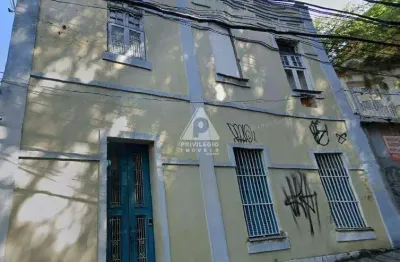 Hotel tipo hostel à venda entre a glória e santa teresa!