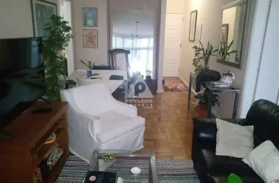 Apartamento sala/quarto com suíte e lavabo à venda no flamengo