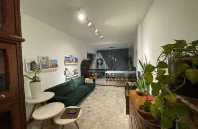 Apartamento com 2 quartos à venda na Rua Pereira da Silva, --, Laranjeiras, Rio de Janeiro