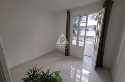 Apartamento com 2 quartos à venda na Rua Paissandu, --, Flamengo, Rio de Janeiro