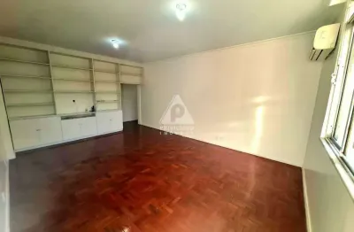 Apartamento reformado 3 quartos/suíte à venda na rua general glicério – laranjeiras