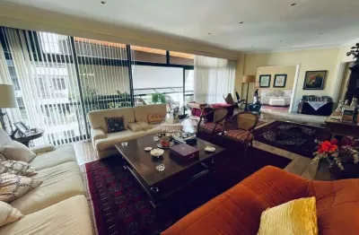 3 quartos, 3 banheiros, dependência completa, 3 vagas, 256m2 na lagoa