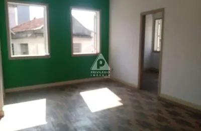 Apartamento 3 quartos com dependência completa à venda em santa teresa