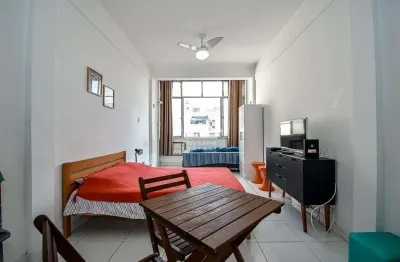 Conjugado amplo e silencioso à venda, glória - rio de janeiro/rj