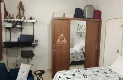 Kitnet / Stúdio à venda na Rua Buarque de Macedo, --, Flamengo, Rio de Janeiro