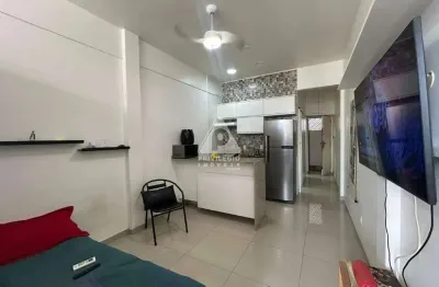 Conjugado reformado, andar alto, vista livre, 30 m2, isento de iptu.