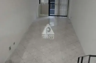 Apartamento à venda, 2 quartos, 1 suíte, 1 vaga, Flamengo - RIO DE JANEIRO/RJ