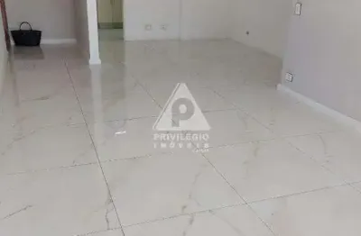 Apartamento 3 quartos (1 suíte) na rua barão de mesquita - tijuca