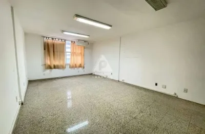 Apartamento à venda na Avenida Erasmo Braga, --, Centro, Rio de Janeiro