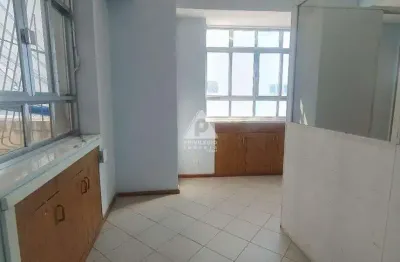 2 salas comerciais de 58m² integradas, com copa e banheiro - centro