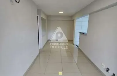 Apartamento com 2 quartos e 1 vaga de garagem à venda na tijuca