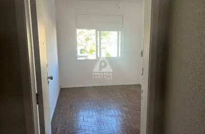 Apartamento à venda em engenho novo, 2 quartos, claro e arejado