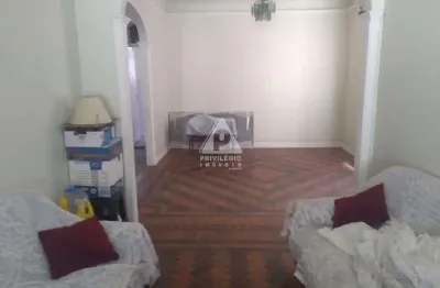 Linda casa duplex à venda 4 quartos em santa tereza em excelente localização