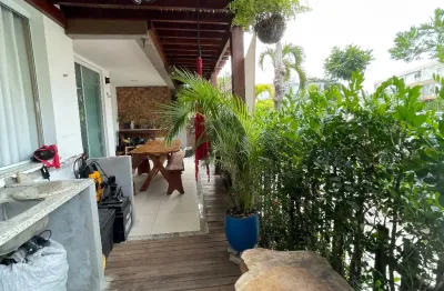 Casa em condomínio fechado com 3 quartos à venda na Rua Ministro Antônio Carlos Magalhães, Buraquinho, Lauro de Freitas