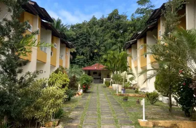 Lindissimo vilage com 2 suites e 02 vagas de garagens