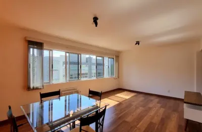 Apartamento com 1 suíte mais 1 quarto à venda no bairro atiradores