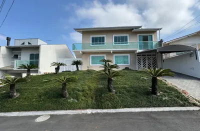 Casa com 6 quartos à venda no Petrópolis, Joinville 