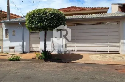 Casa com 4 quartos à venda no Jardim Paulistano, Avaré 