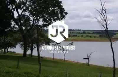 Terreno à venda no O Estribo, Avaré 