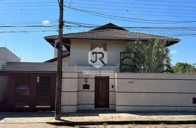 Casa com 3 quartos à venda no Centro, Avaré 