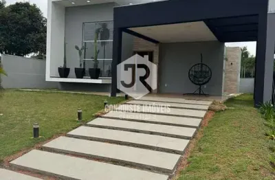 Excelente casa, dentro do loteamento fechado, com clube completo