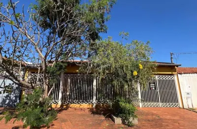 Casa com 3 quartos à venda na Curitiba, 299, Jardim Imá, Campo Grande