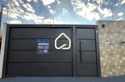 Casa térrea com suíte, varanda gourmet e amplo quintal – pronta para morar